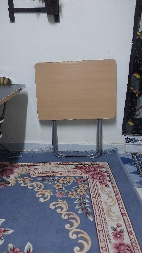 FOLDABLE TABLE - 4