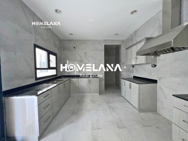 Al Thumama-New-7 BR+Elevator+Annex - 5