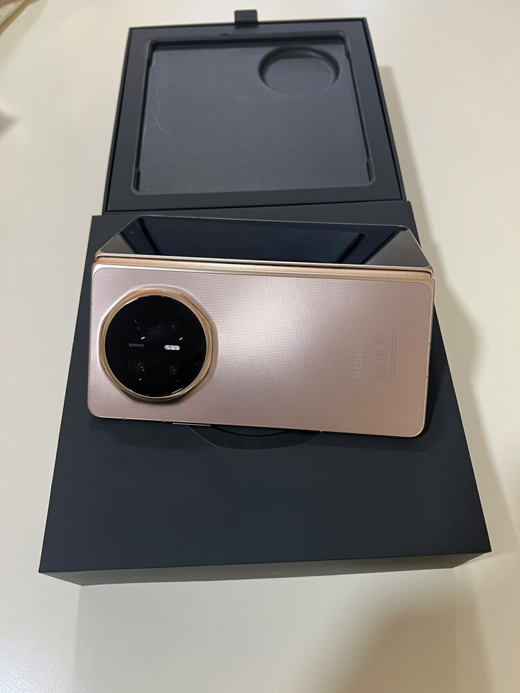 Honor Magic V6 – Latest Model - 7