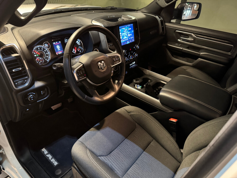 Dodge Ram 2024 V8 - 6