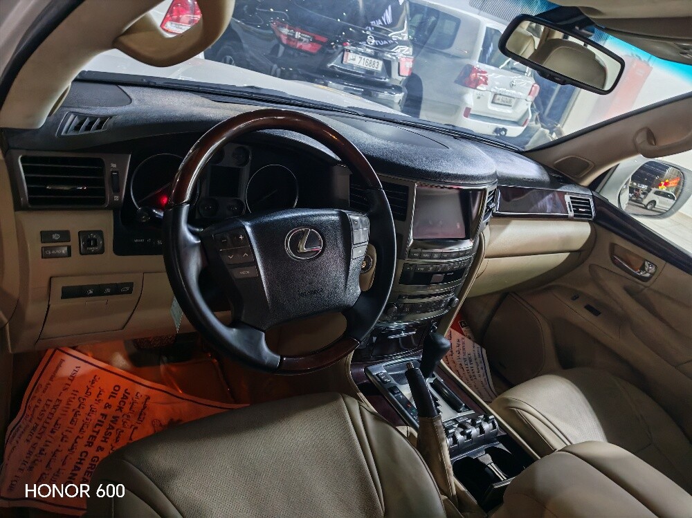 Lexus - 8