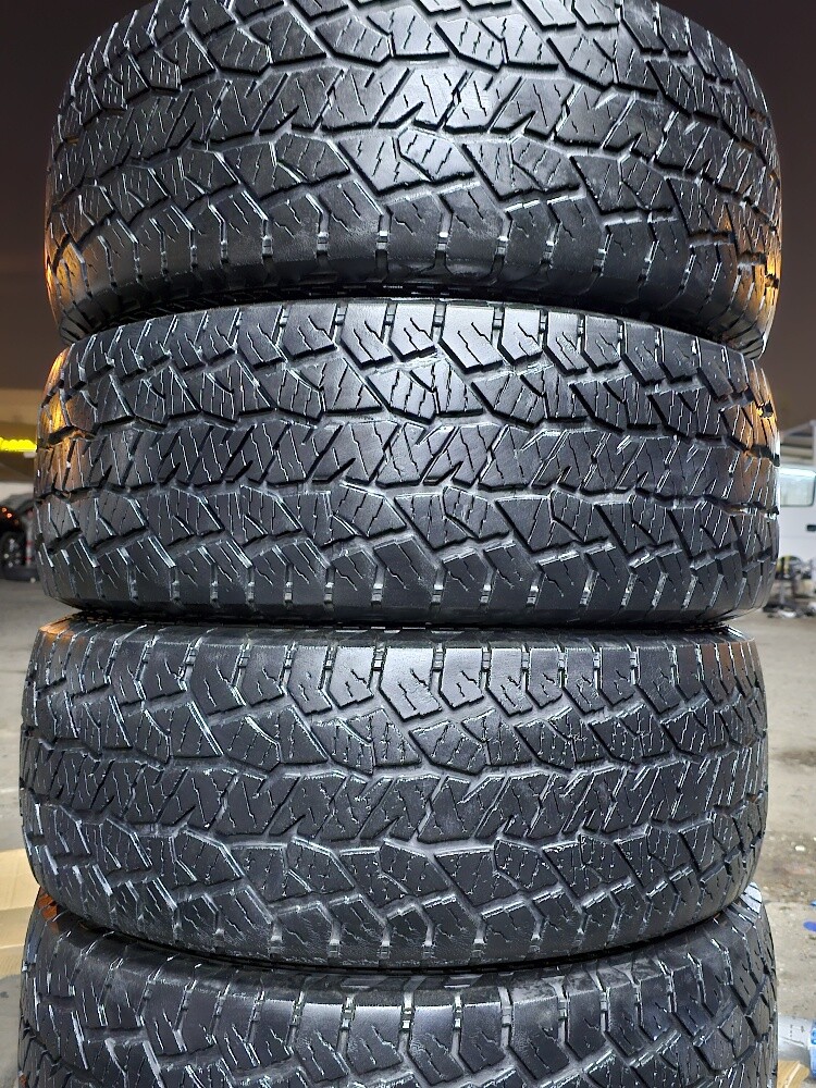 265-65-17,,,, Hankook brand - 9
