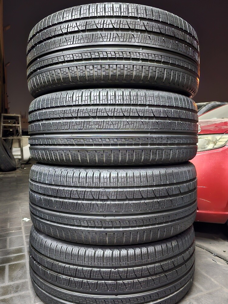 285-45-22,,,, pirelli brand - 10