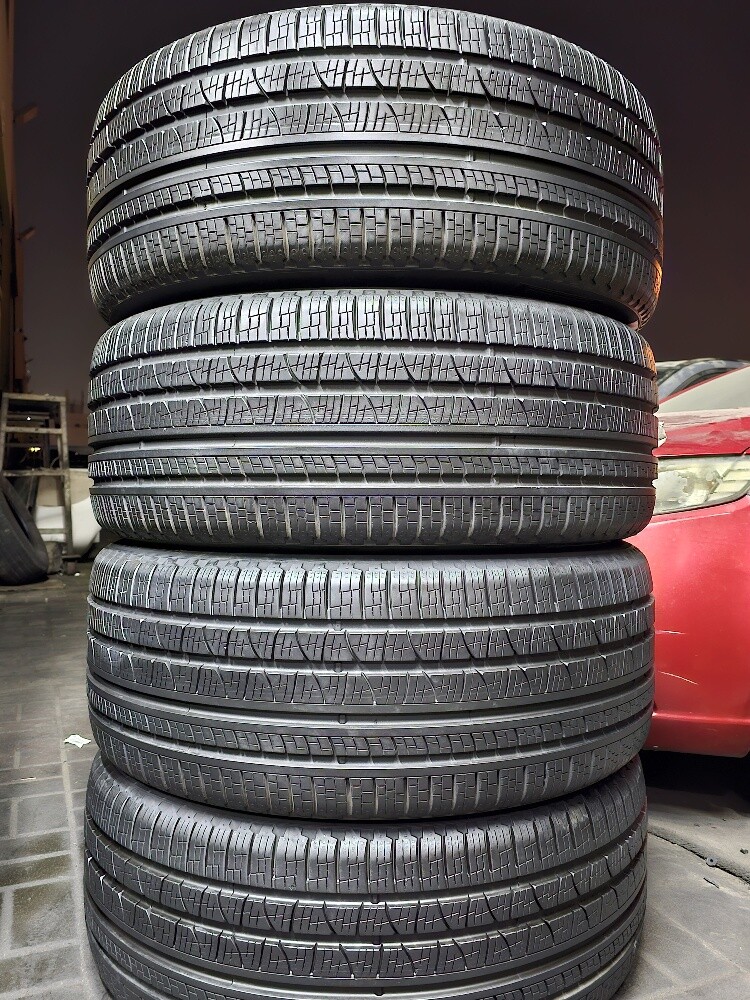 285-45-22,,,, pirelli brand - 11