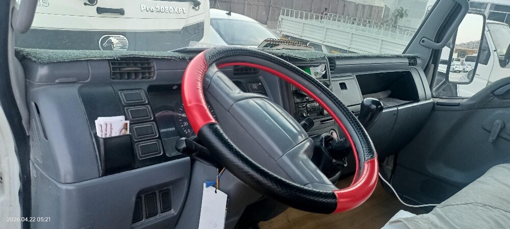 Mitsubishi Cantre pick up - 10