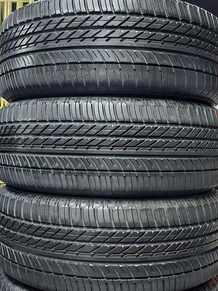 255-50-20,,,,Goodyear brand - 8