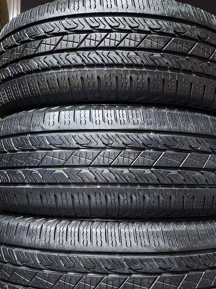285-60-18,,,, Roadstone brand - 4