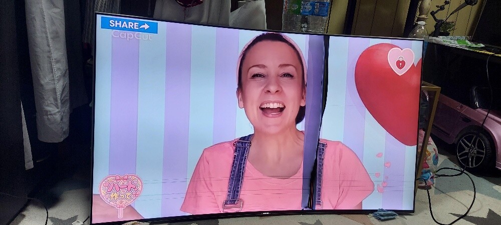 SAMSUNG SMART TV - 6