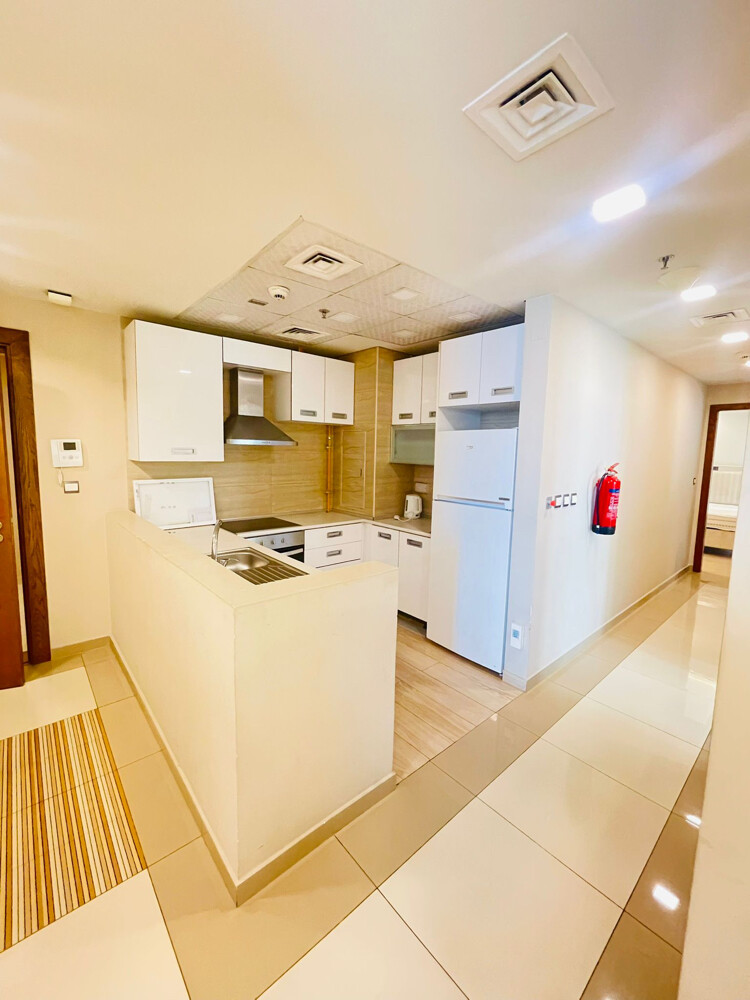لوسيل اركيا  - 2