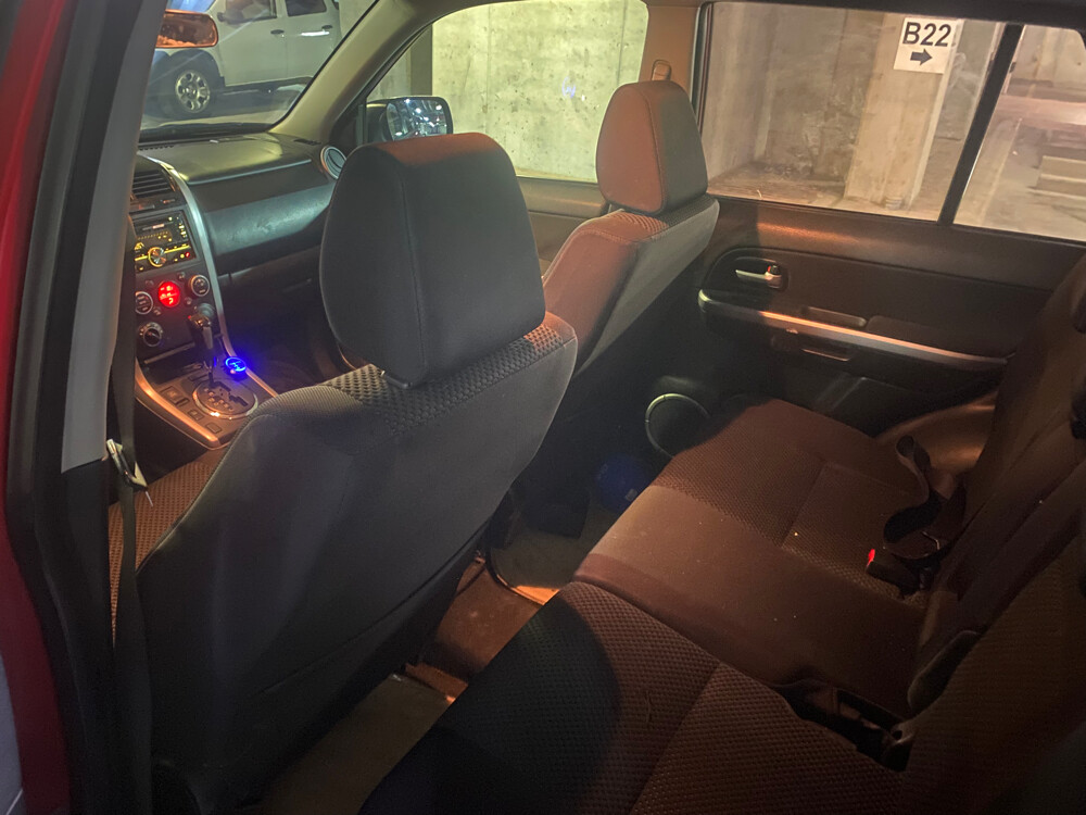 Suzuki Grand Vitar 2011 - 3