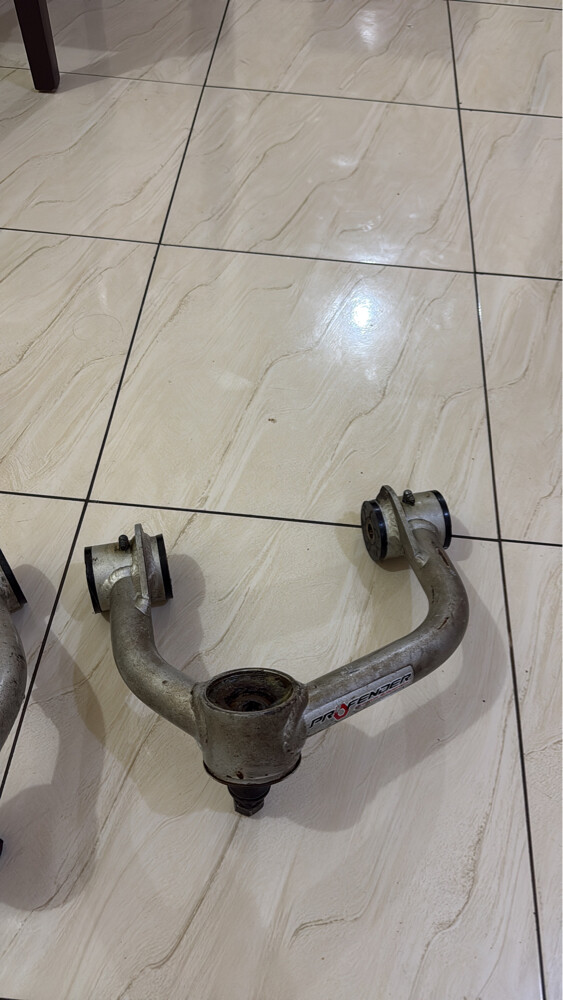 lc100 profender upper arms - 3