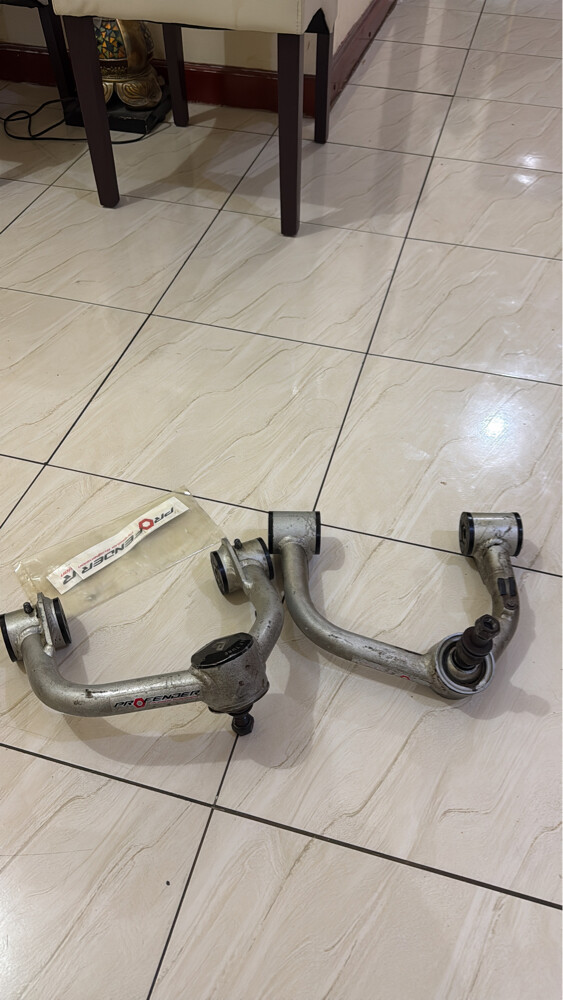 lc100 profender upper arms - 1