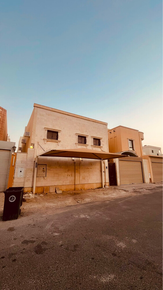 ام صلال علي - 1