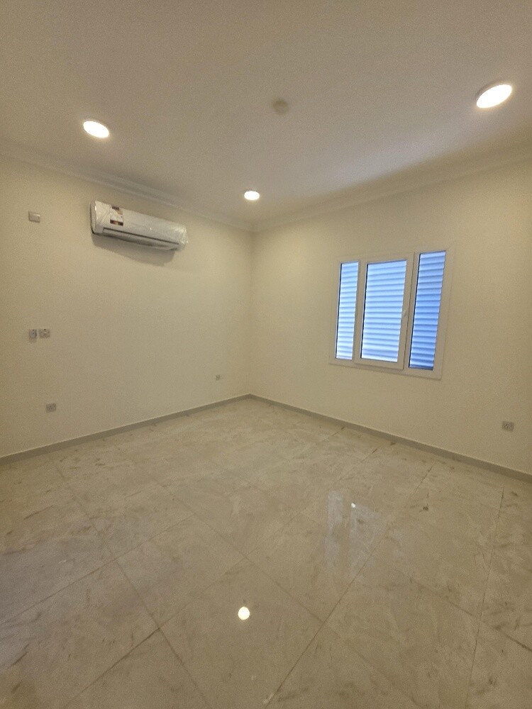 المرخية فيلا جديدة بالمكيفات - 5