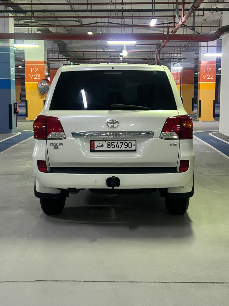 TOYOTA LAND CRUISER V8 2012 GXR - 11