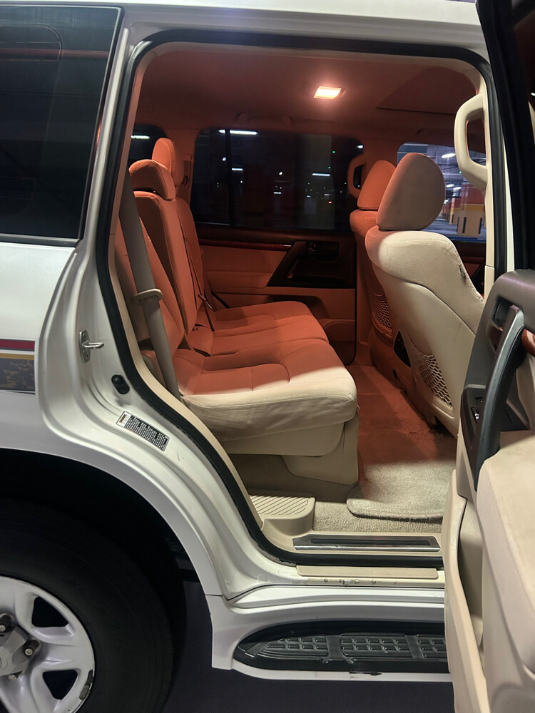 TOYOTA LAND CRUISER V8 2012 GXR - 10