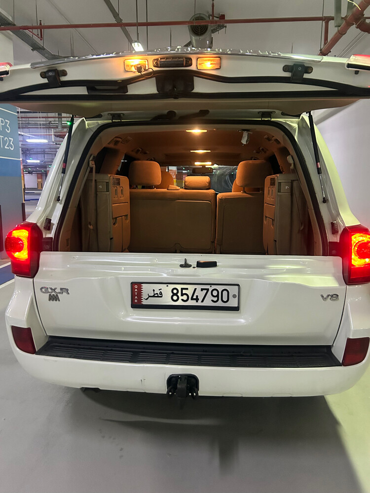 TOYOTA LAND CRUISER V8 2012 GXR - 9