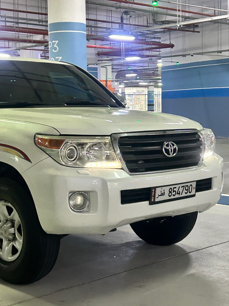 TOYOTA LAND CRUISER V8 2012 GXR - 8