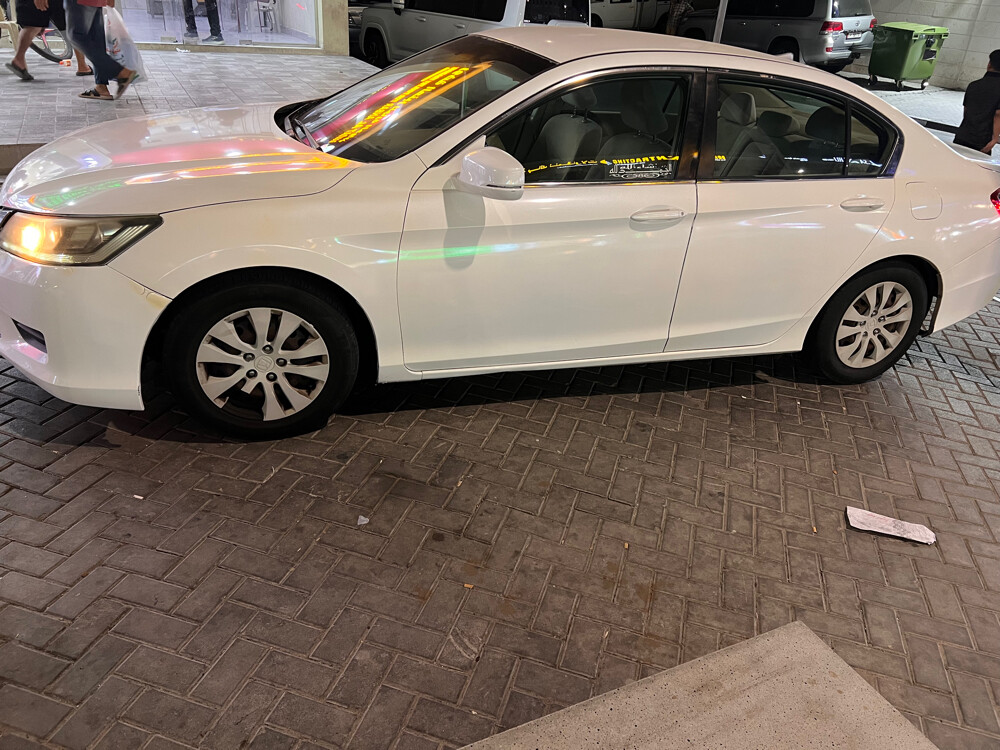 هوندا أكورد 2013 بسعر 5500 ريال  - 2