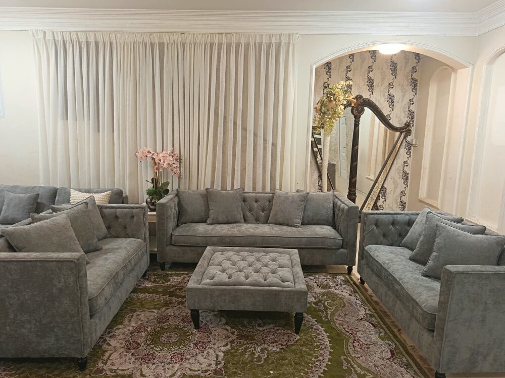 for sell home r  us brand sofa - 2