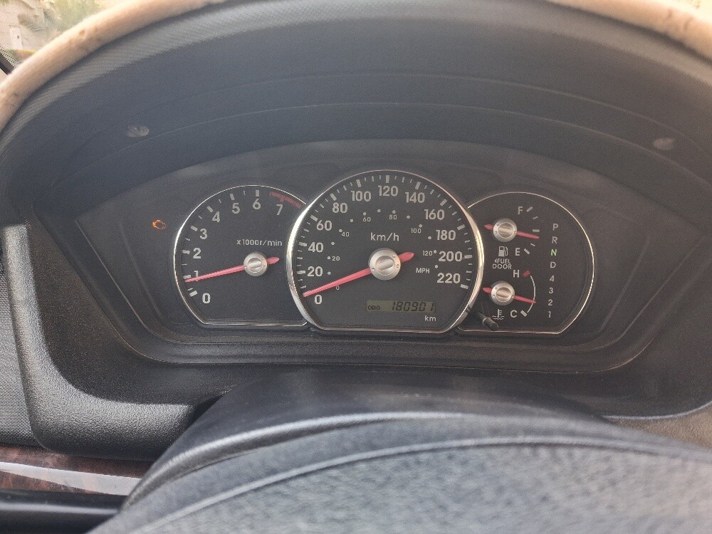 Mitsubishi Lancer - 1