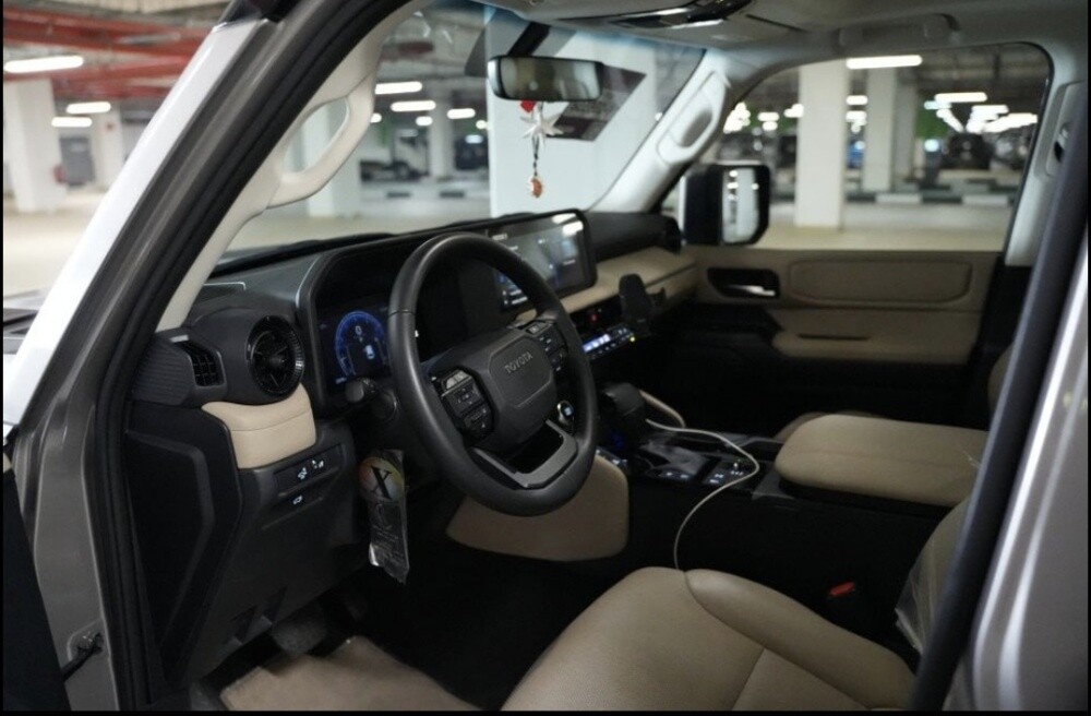 Prado 2025 - 7