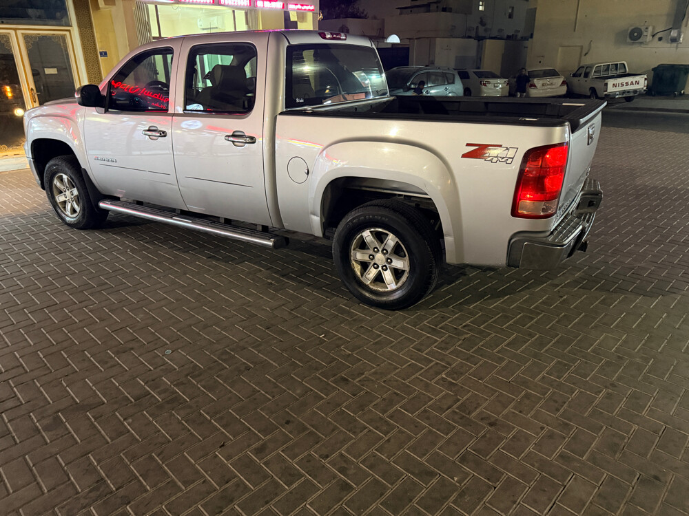 2011 GMC SIERRA SLE Z71 V8  - 10