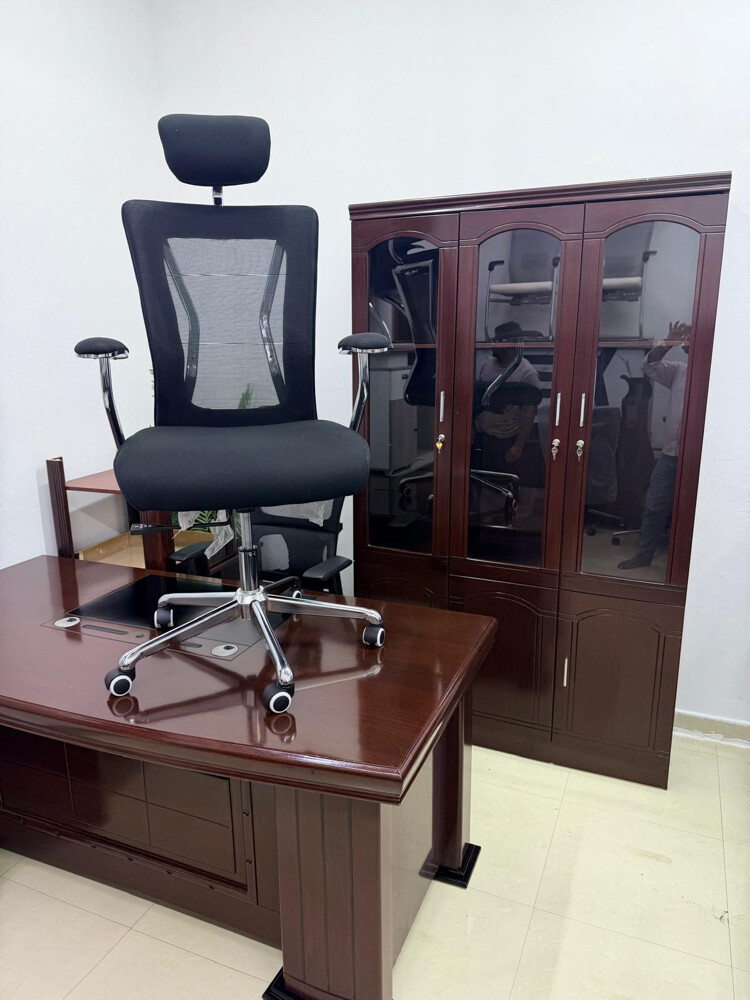 Used office furniture sell - 4