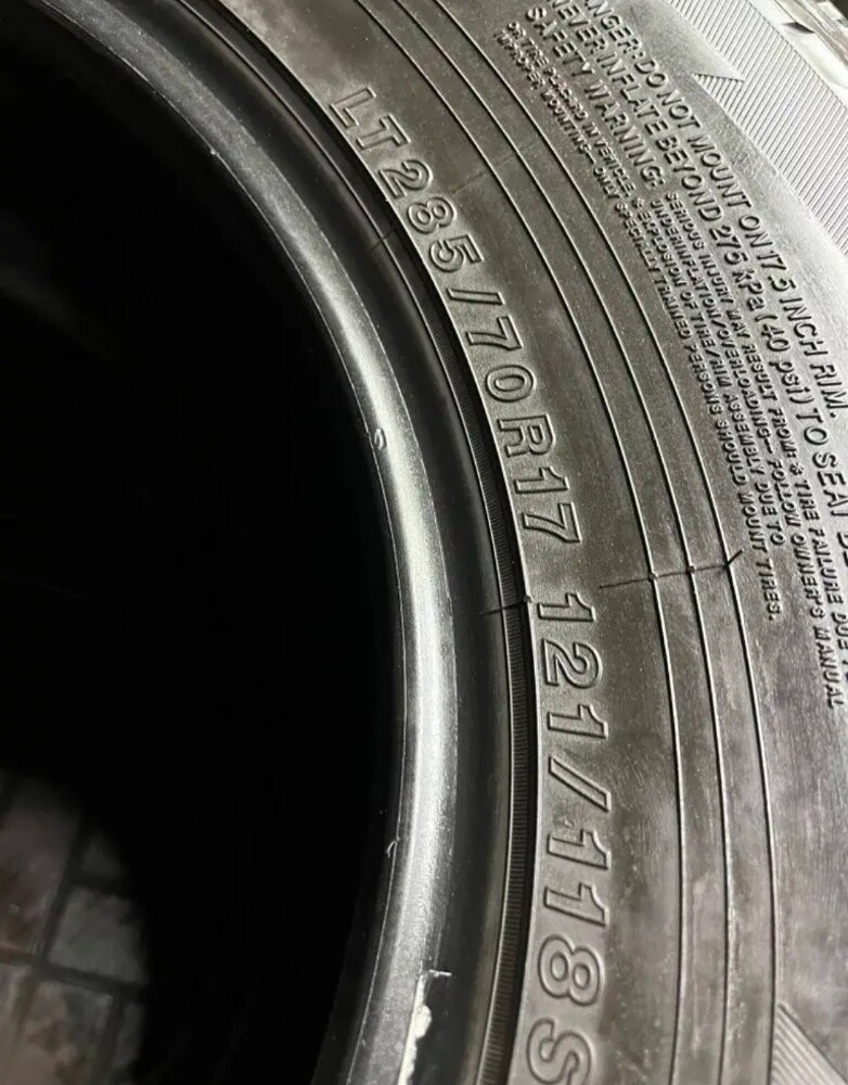 285/70/R17.Yokohama Brand. - 6