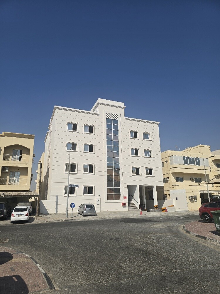للبيع عمارة سكنية - جديدة - 5