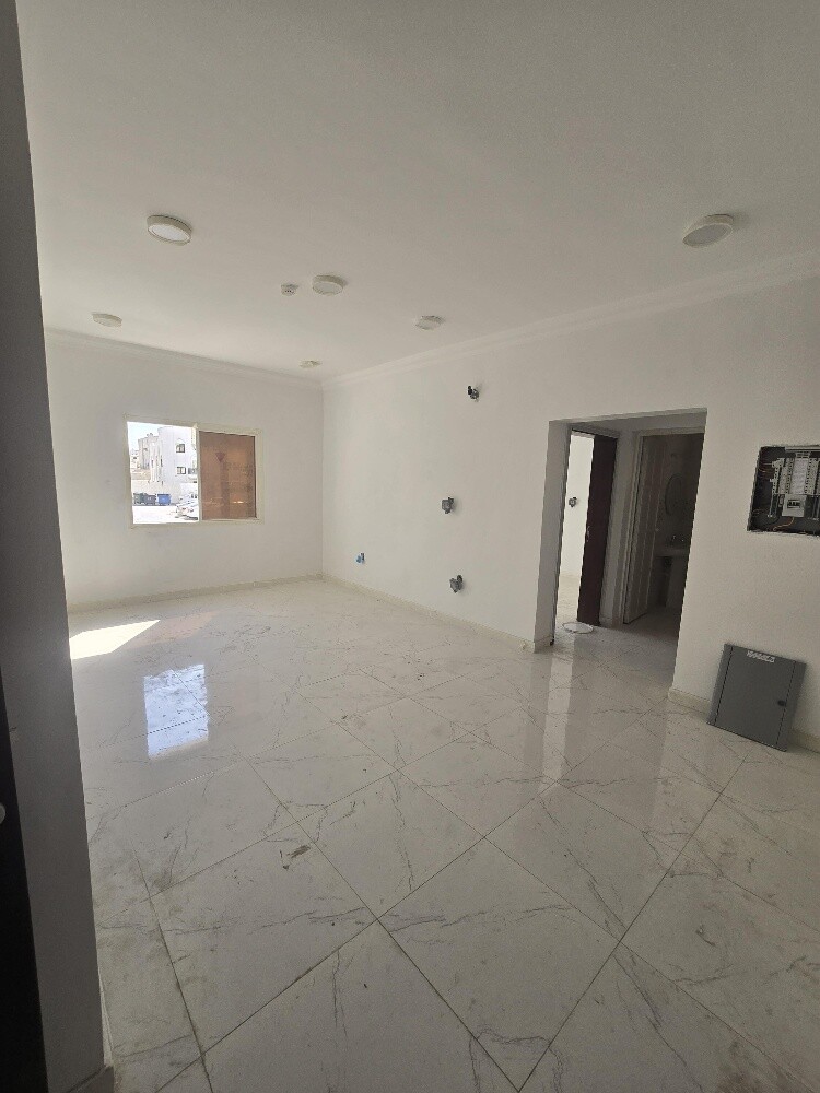 للبيع عمارة سكنية - جديدة - 12