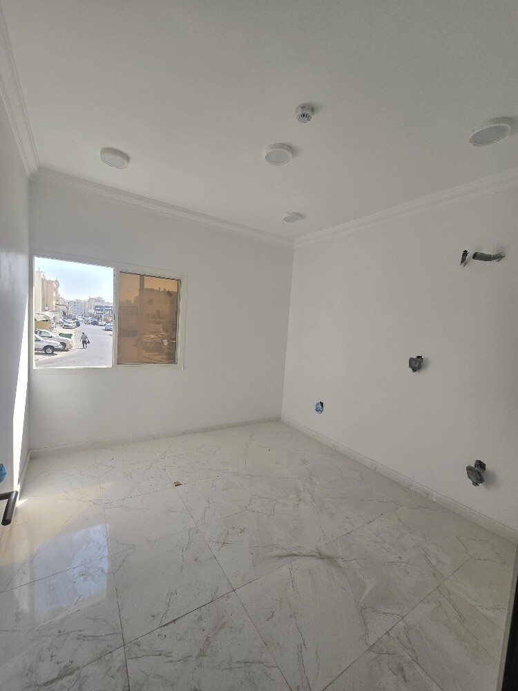 للبيع عمارة سكنية - جديدة - 17