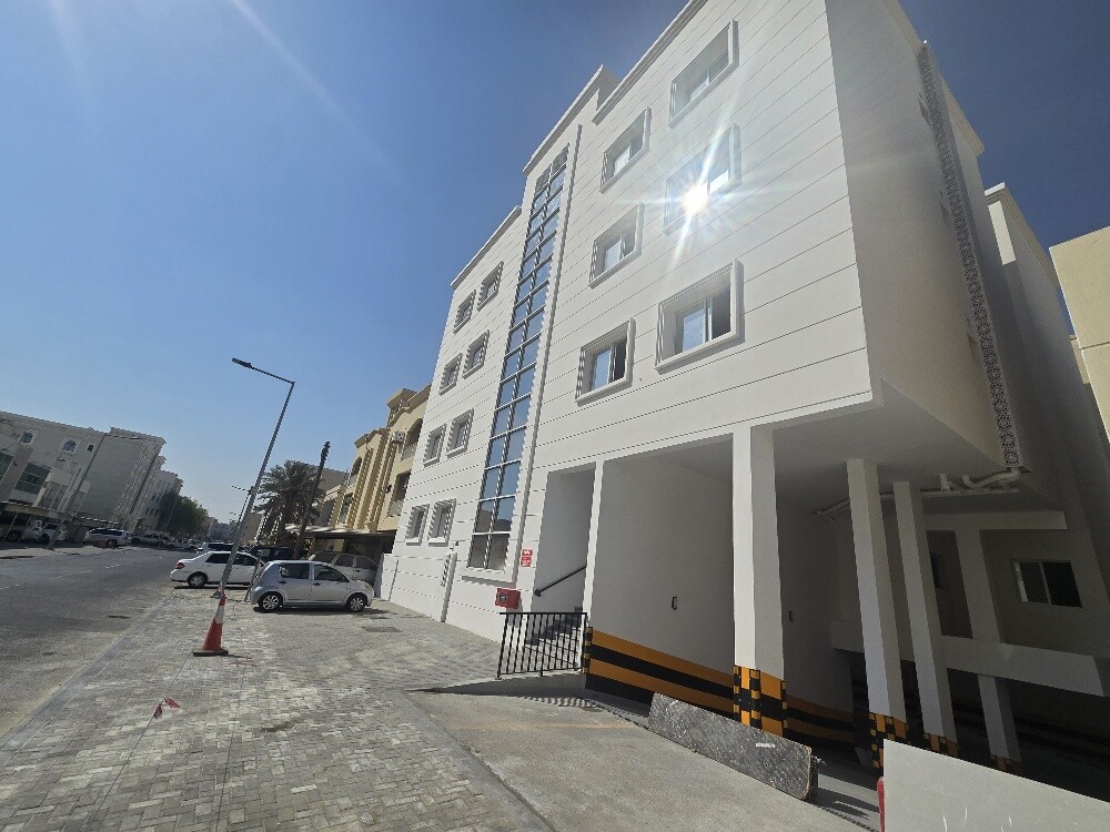 للبيع عمارة سكنية - جديدة - 3