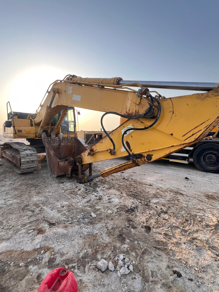 Komatsu PC400-8R - 5