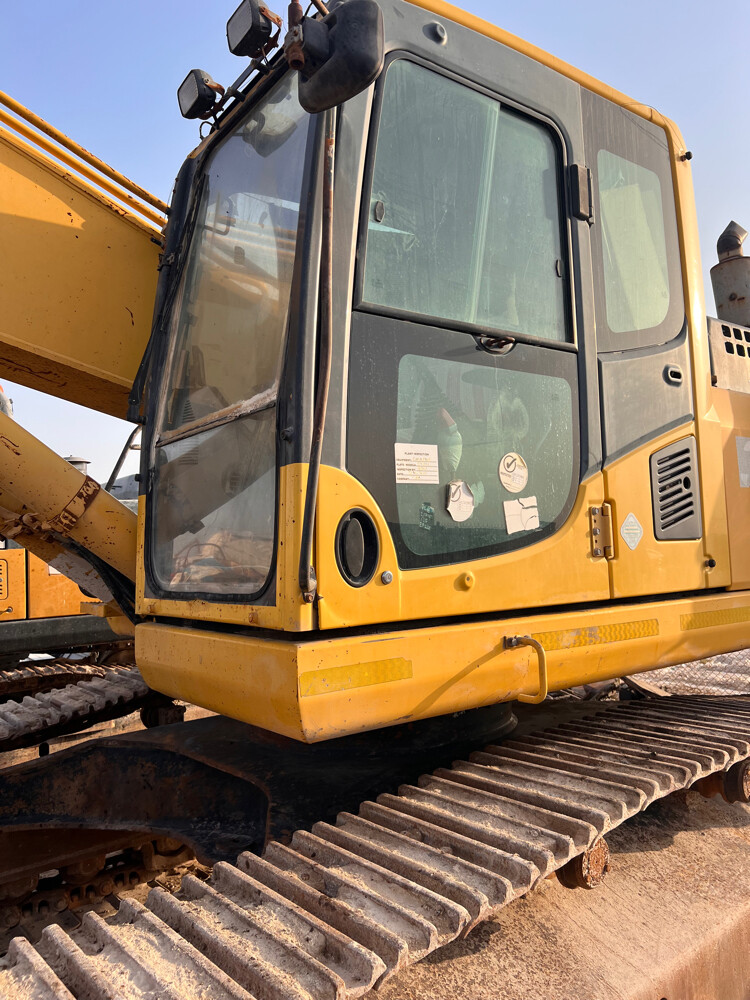 Komatsu PC400-8R - 4