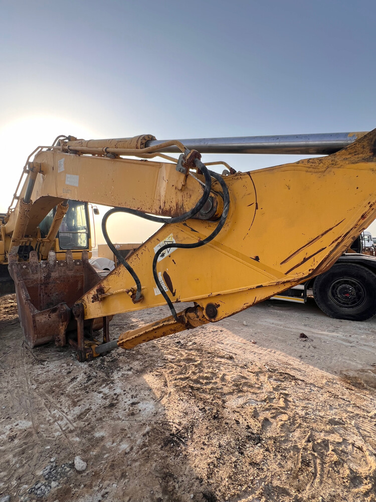 Komatsu PC400-8R - 11
