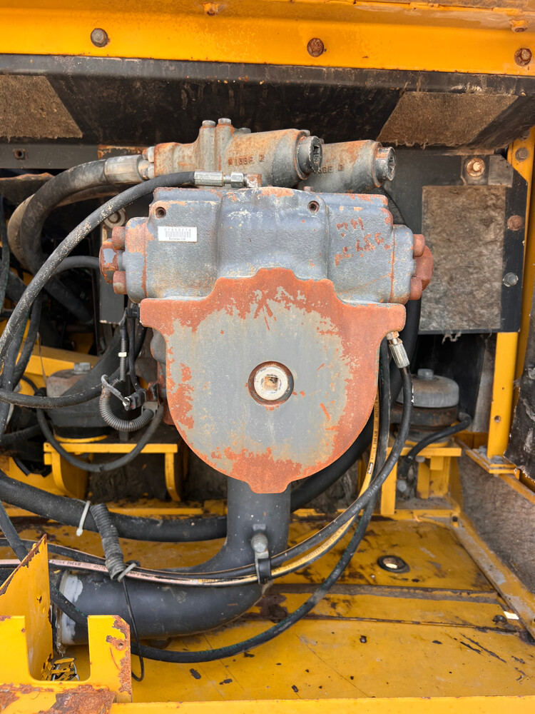Komatsu PC400-8R - 10