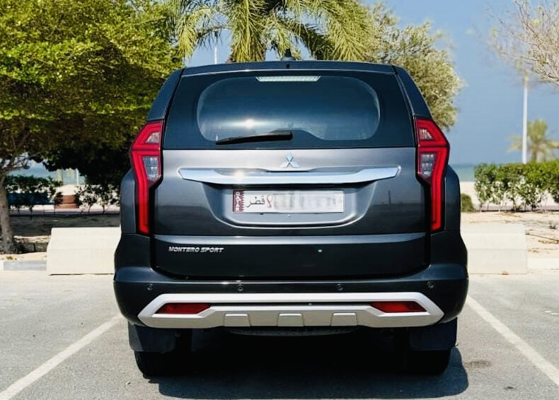 MITSUBISHI MONTERO SPORT 2022 - 3