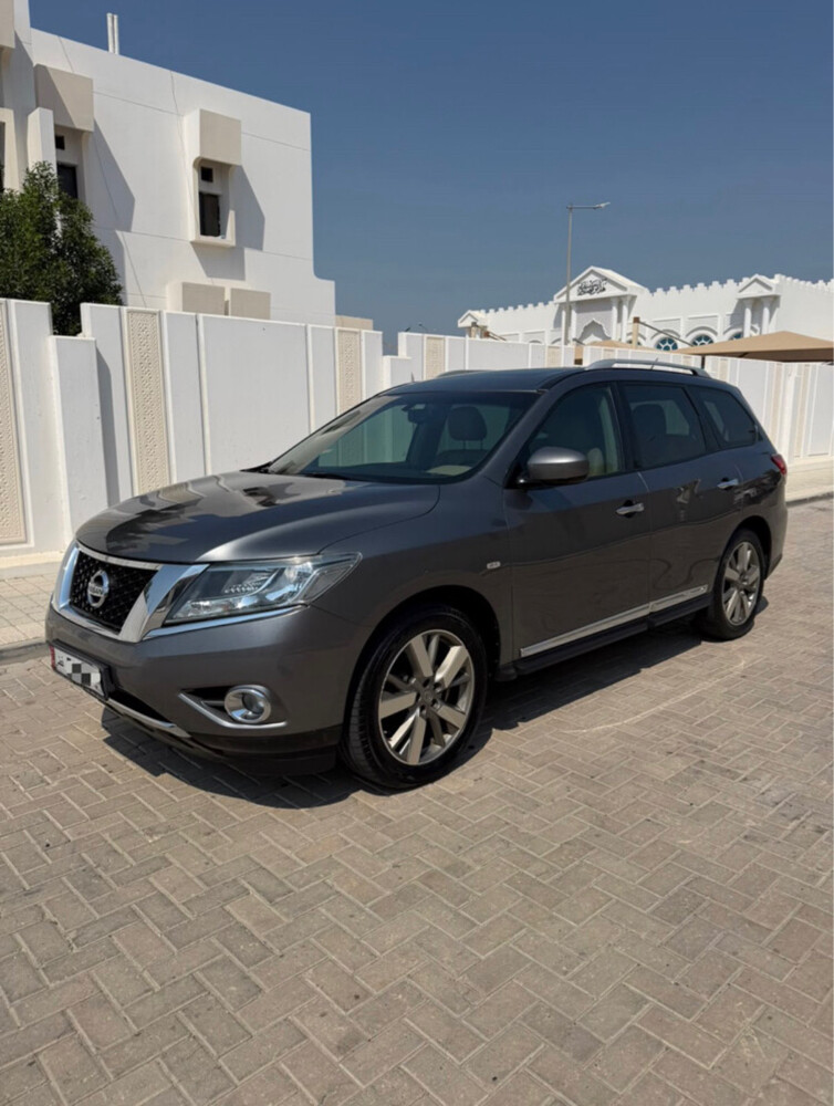 Nissan Pathfinder Low mileage - 1