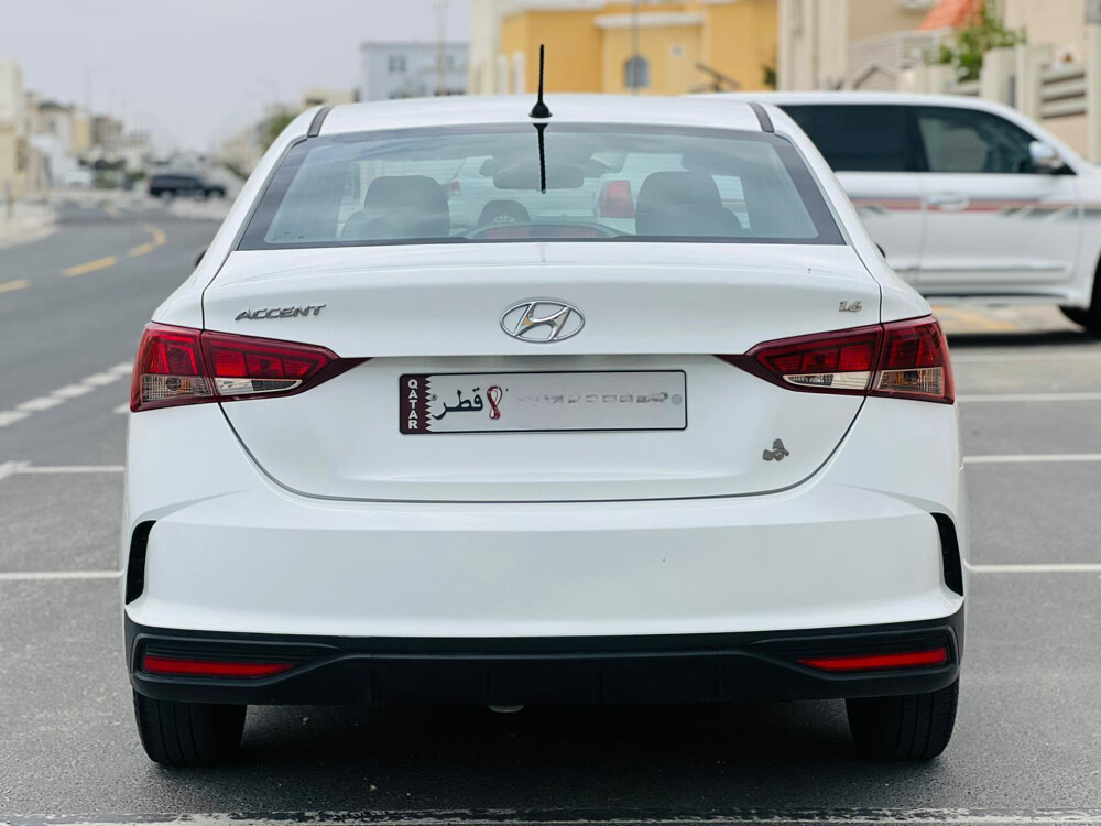 HYUNDAI ACCENT 2023 - 3