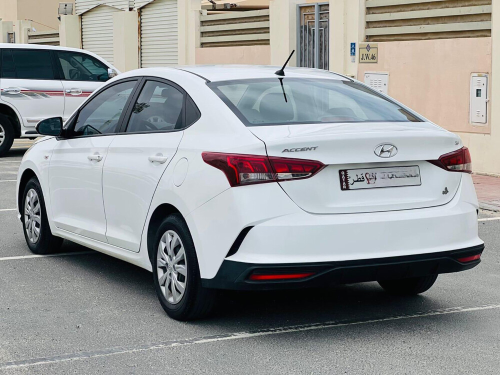 HYUNDAI ACCENT 2023 - 5