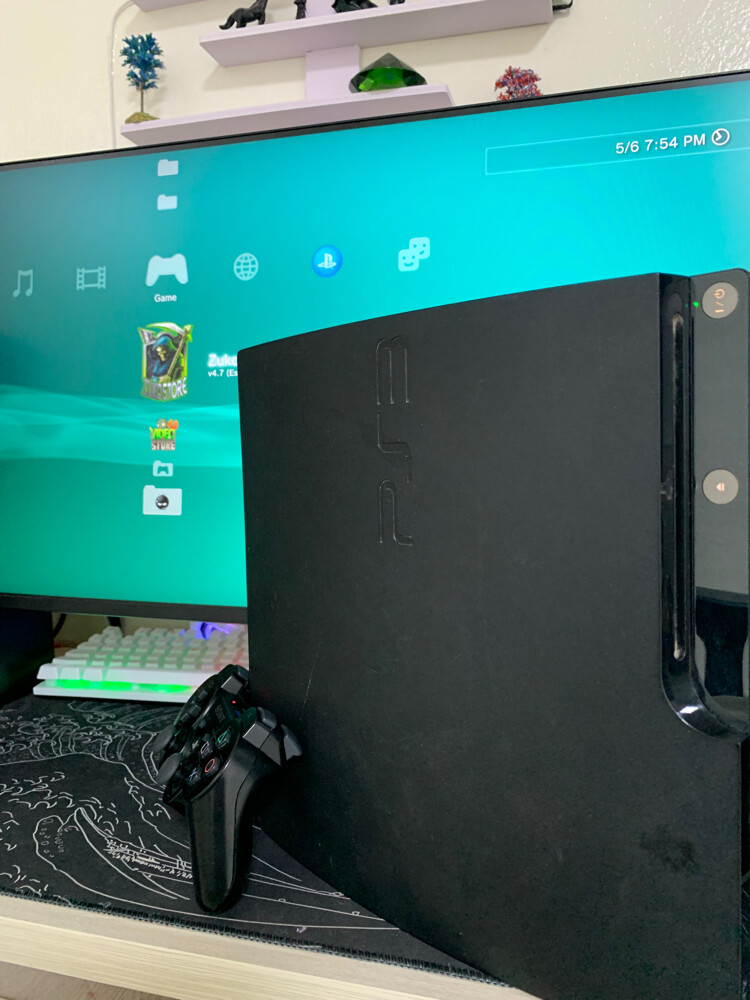 PS3 with 3 games - 3