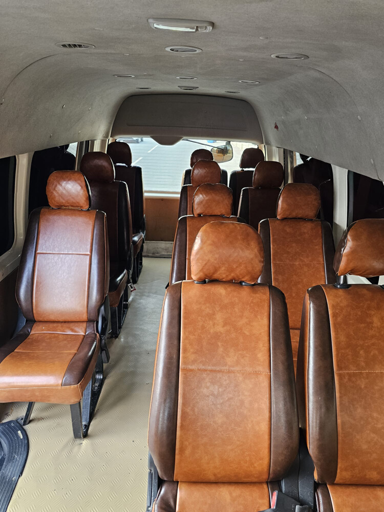 Hiace seat 2017 - 6
