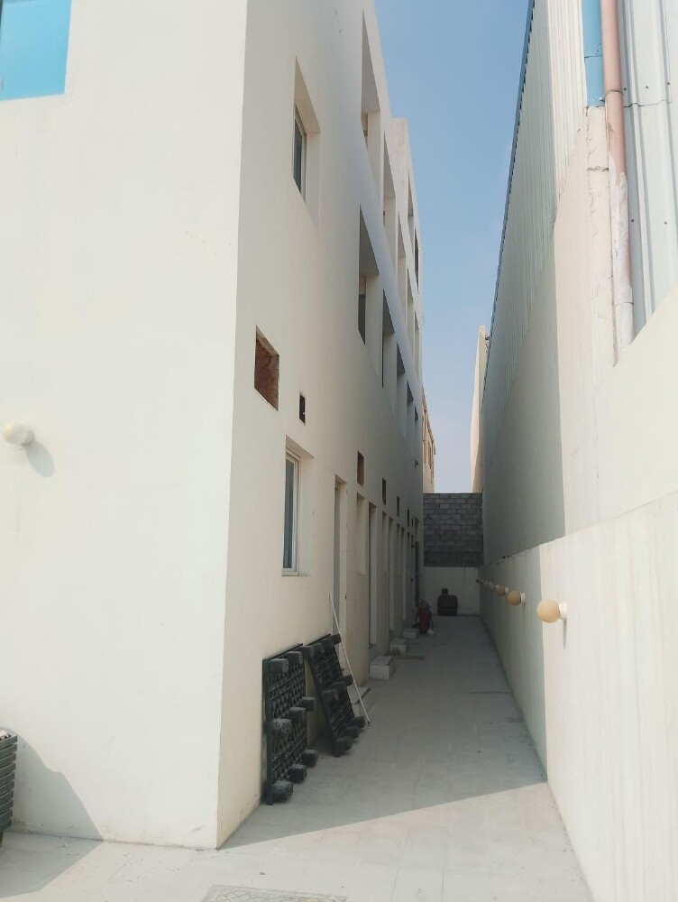للايجار سكن عما ل صناعية شارع 27 - 6