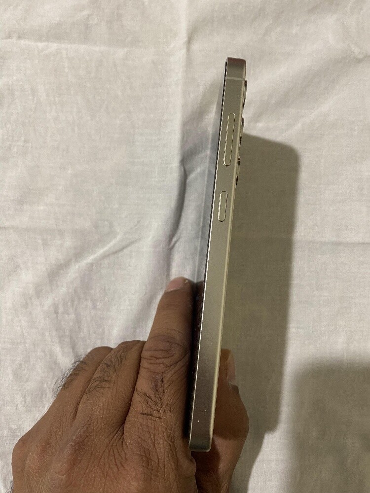 Samsung Galaxy S24 8/256 - 5