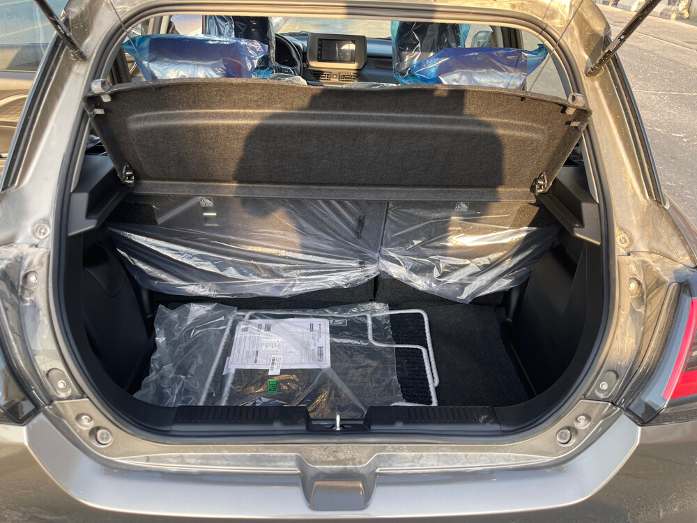 Suzuki swift 2025 brand new car  - 14