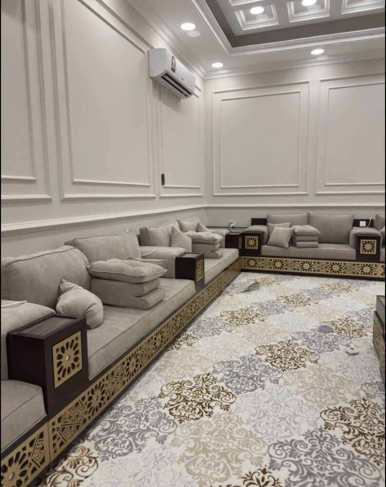 LUXURY DESIGN SOFA*S SALEE - 10