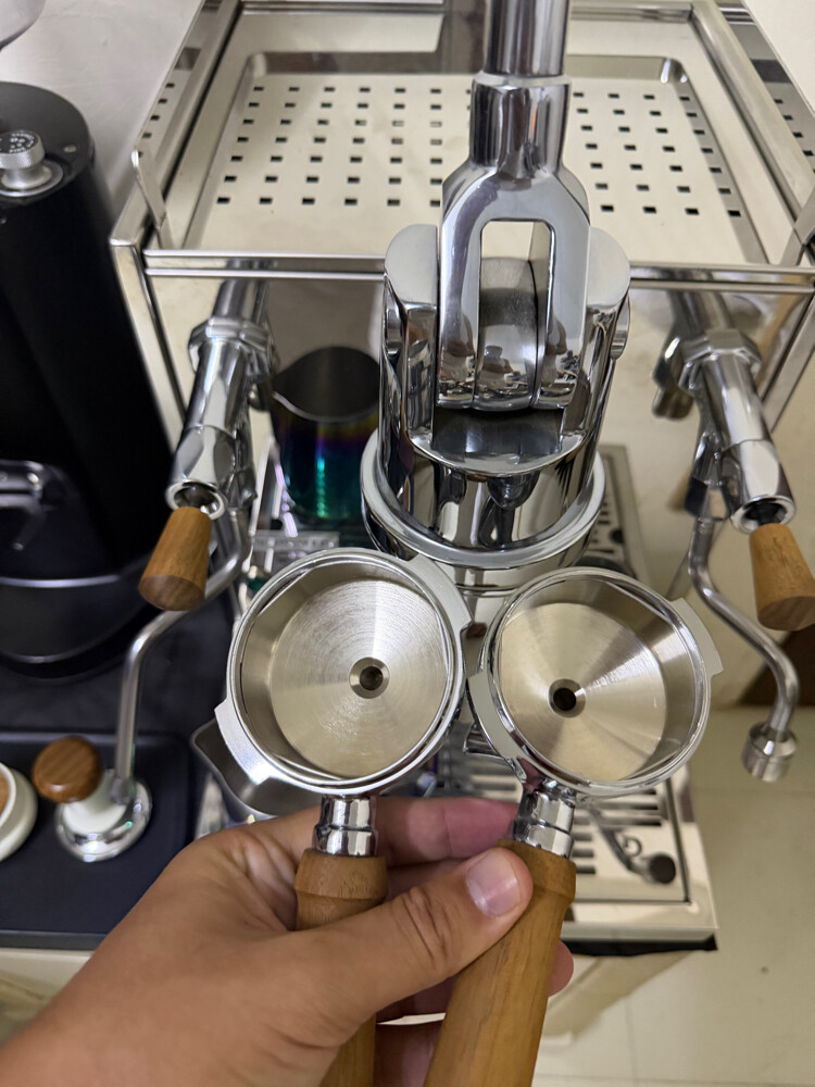 Coffee Machine and Grinder - 8
