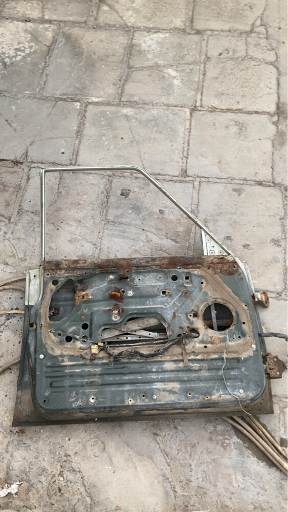البيع بآب نيسان  - 2