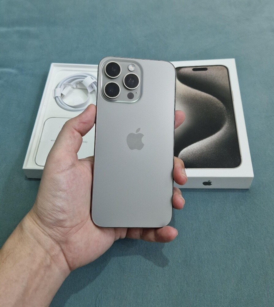 Iphone 15 pro max 256GB - 2